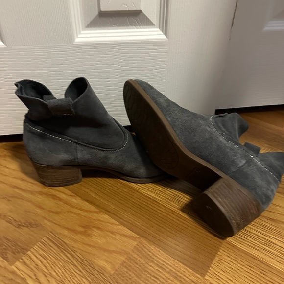 CARLOS SANTANA LEIGHTON ANKLE BOOT - Picture 4 of 7